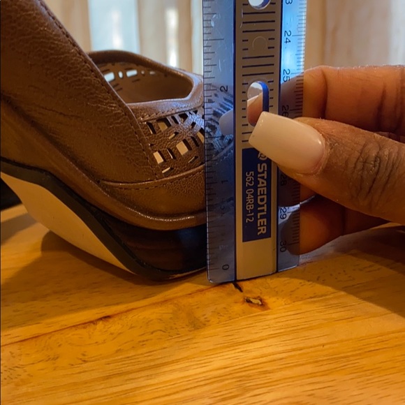 Authentic MK Heels - Picture 8 of 8